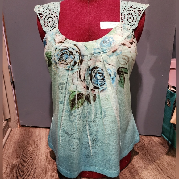 NWT Dress barn petite large top - Picture 1 of 5